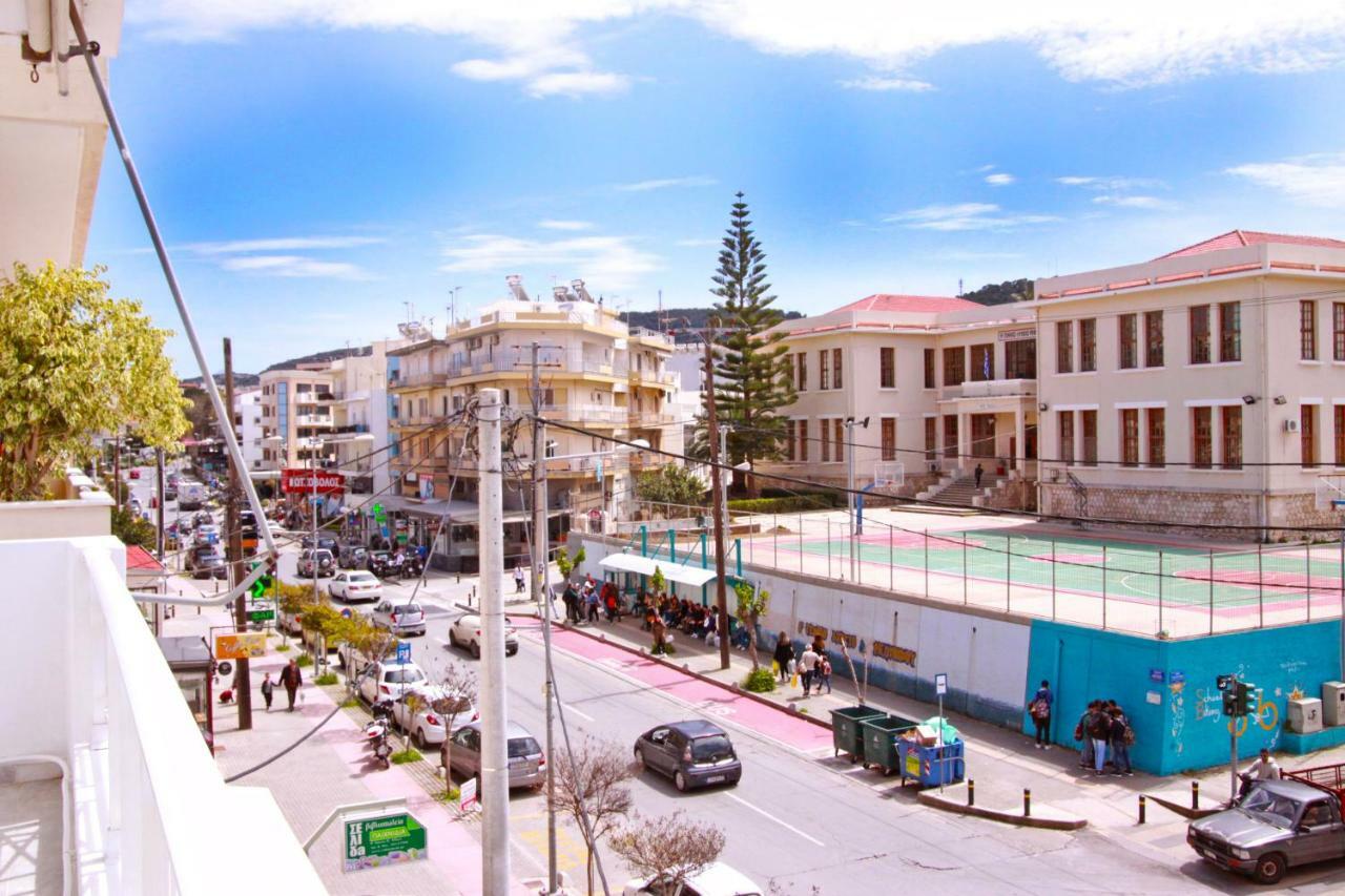 Tres Jolie - Stylish Cityheart Apartment ريثيمنو المظهر الخارجي الصورة