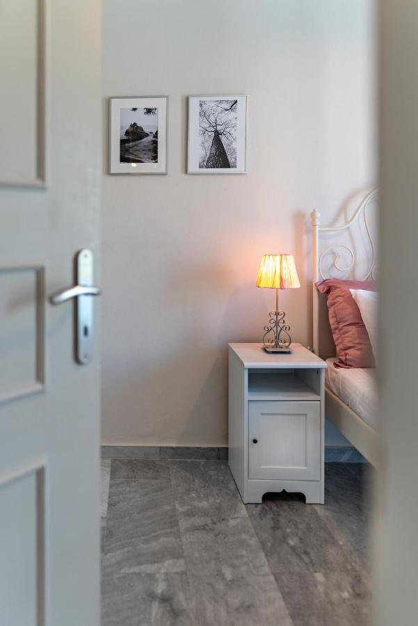 Tres Jolie - Stylish Cityheart Apartment ريثيمنو المظهر الخارجي الصورة