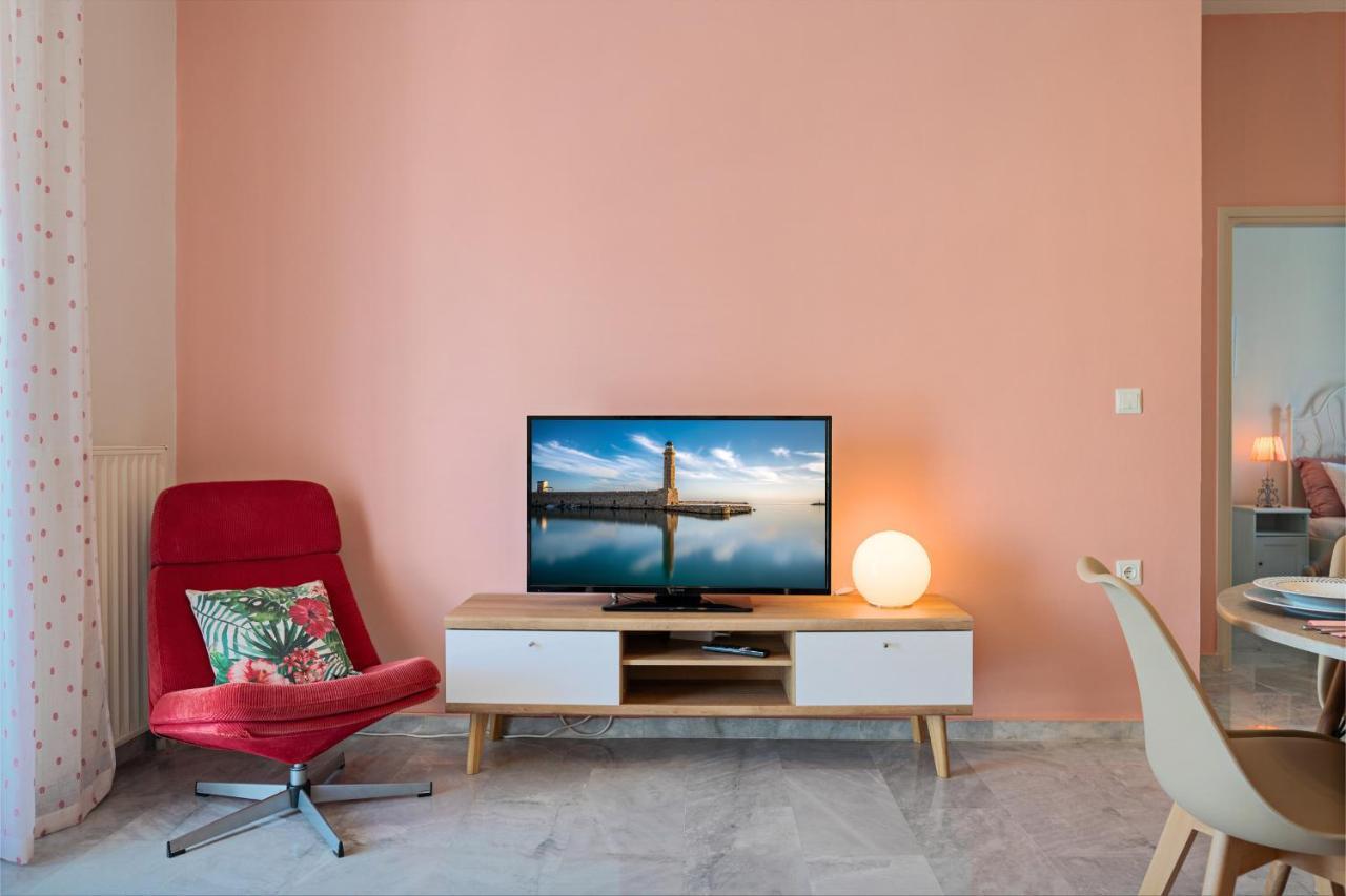 Tres Jolie - Stylish Cityheart Apartment ريثيمنو المظهر الخارجي الصورة
